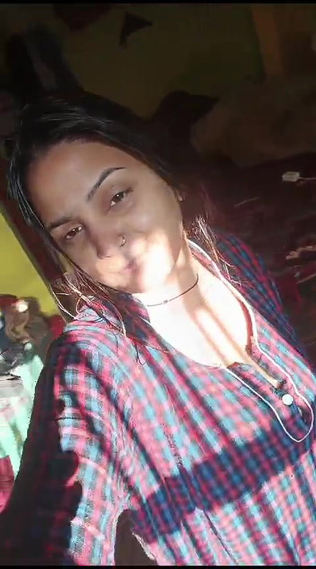 Bigboob Desi Gf Showing Lover Videos 7