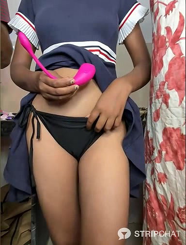 Miss__Malaika stripchat ticket show