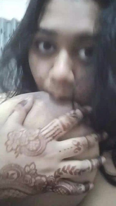 Beautiful Chubby Girlfriend Showing Nude Sucking Boobs 14 Videos Update  10