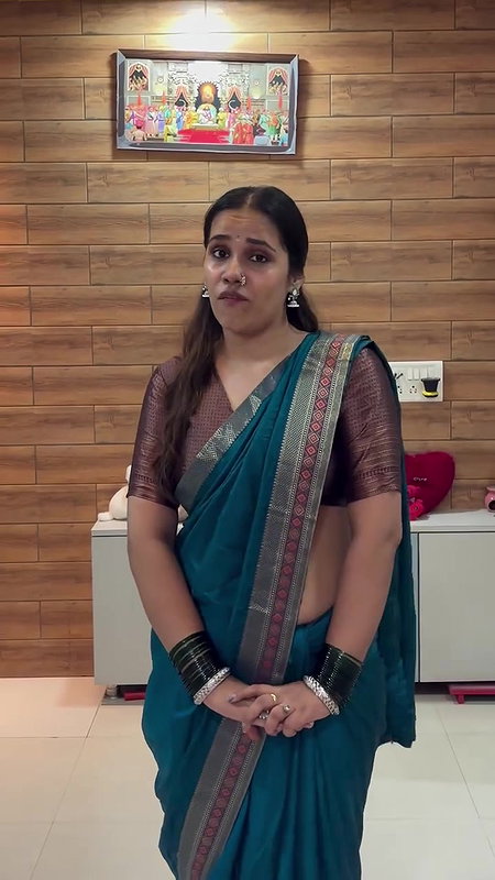marathi sexy lady wide hip and navel in blue saree  2