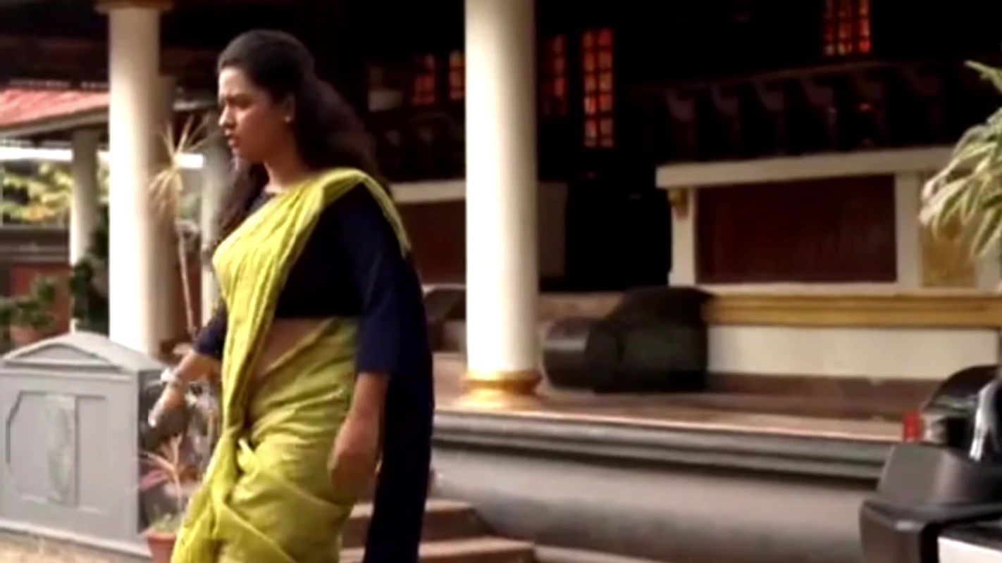 Mersheena Neenu Rare Big Navel Slips in green Saree  2