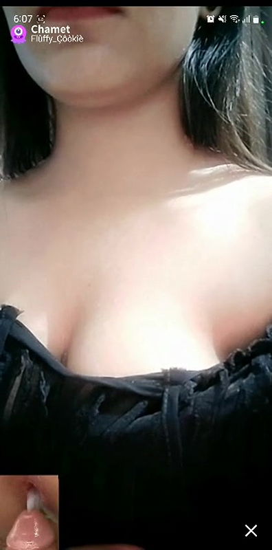 Cute Chamet Girl Fluffy_Cookie Showing Her Nipples on 121  2