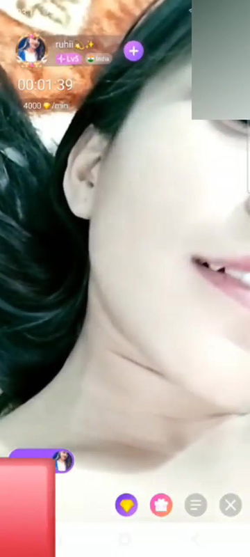 Ruhil Chamet collection