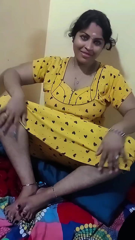 Sexy lady in yellow nighty seducing boobs thigh show2