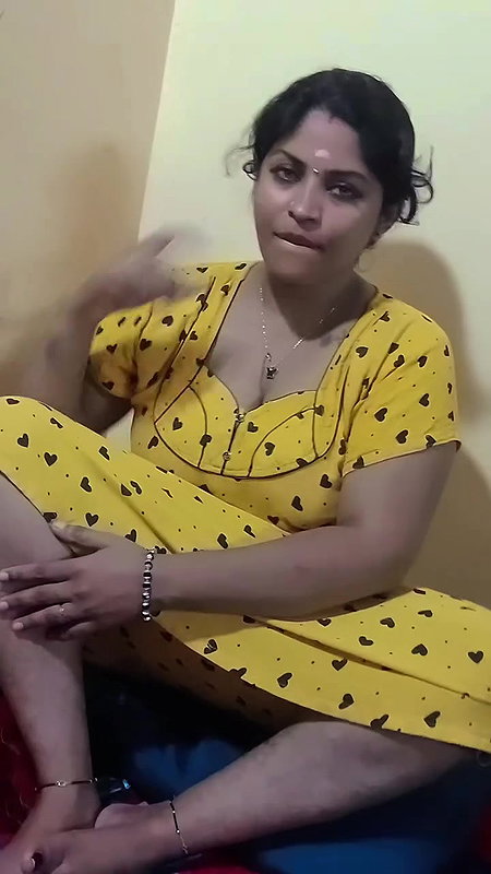 Sexy lady in yellow nighty seducing boobs thigh show2