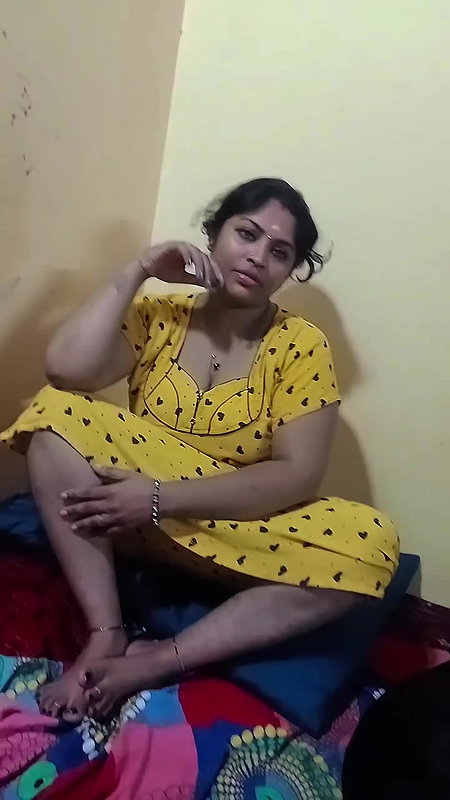 Sexy lady in yellow nighty seducing boobs thigh show2