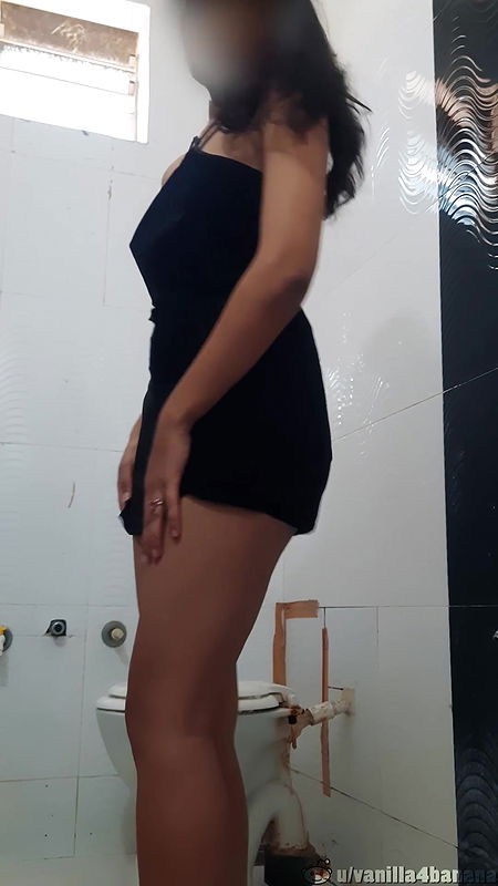 Captured in the washroom dripping and teasing in my black set2