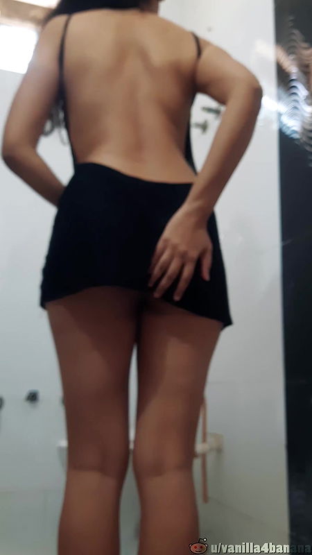 Captured in the washroom dripping and teasing in my black set2