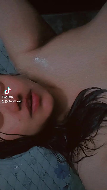 Beautiful Chubby Girlfriend Showing Nude Sucking Boobs 14 Videos Update3