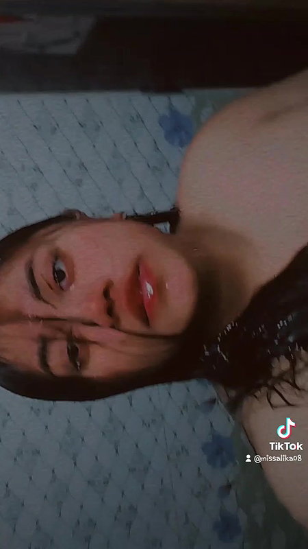 Beautiful Chubby Girlfriend Showing Nude Sucking Boobs 14 Videos Update3