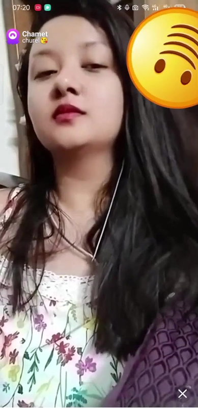 Chubby Bangla Babe Churel Boobs Out on Chamet Live2