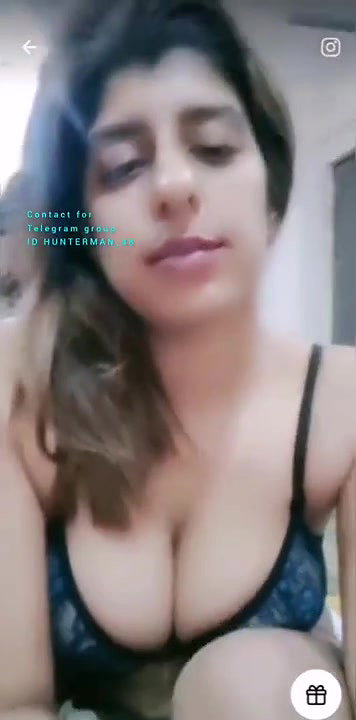 Paki Babe Tango Live Wid Face2