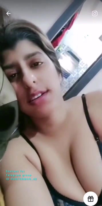 Paki Babe Tango Live Wid Face2