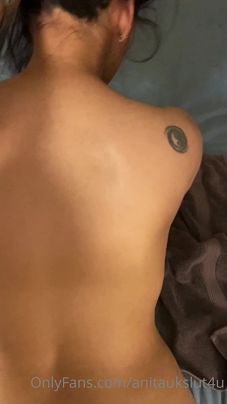 Anitaukslut4u doggy fuck