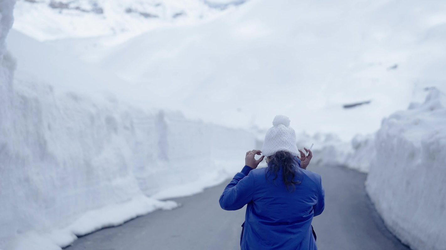 Resmi Nair Horny Strip and Take A Piss In the Snow ~ App Content