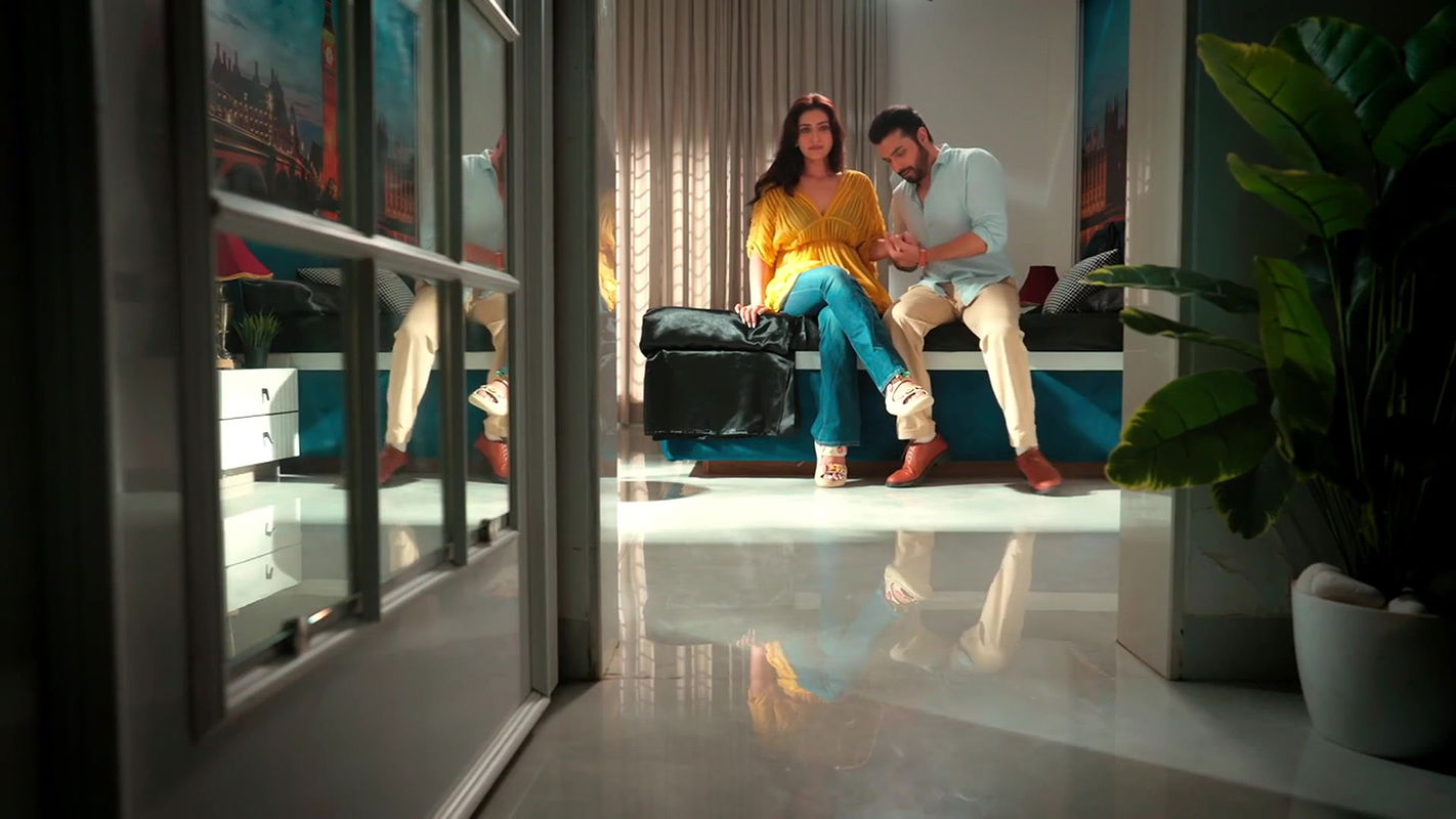 Shivangi Verma Hot Scenes Compilation – Yeh Hai Sanak