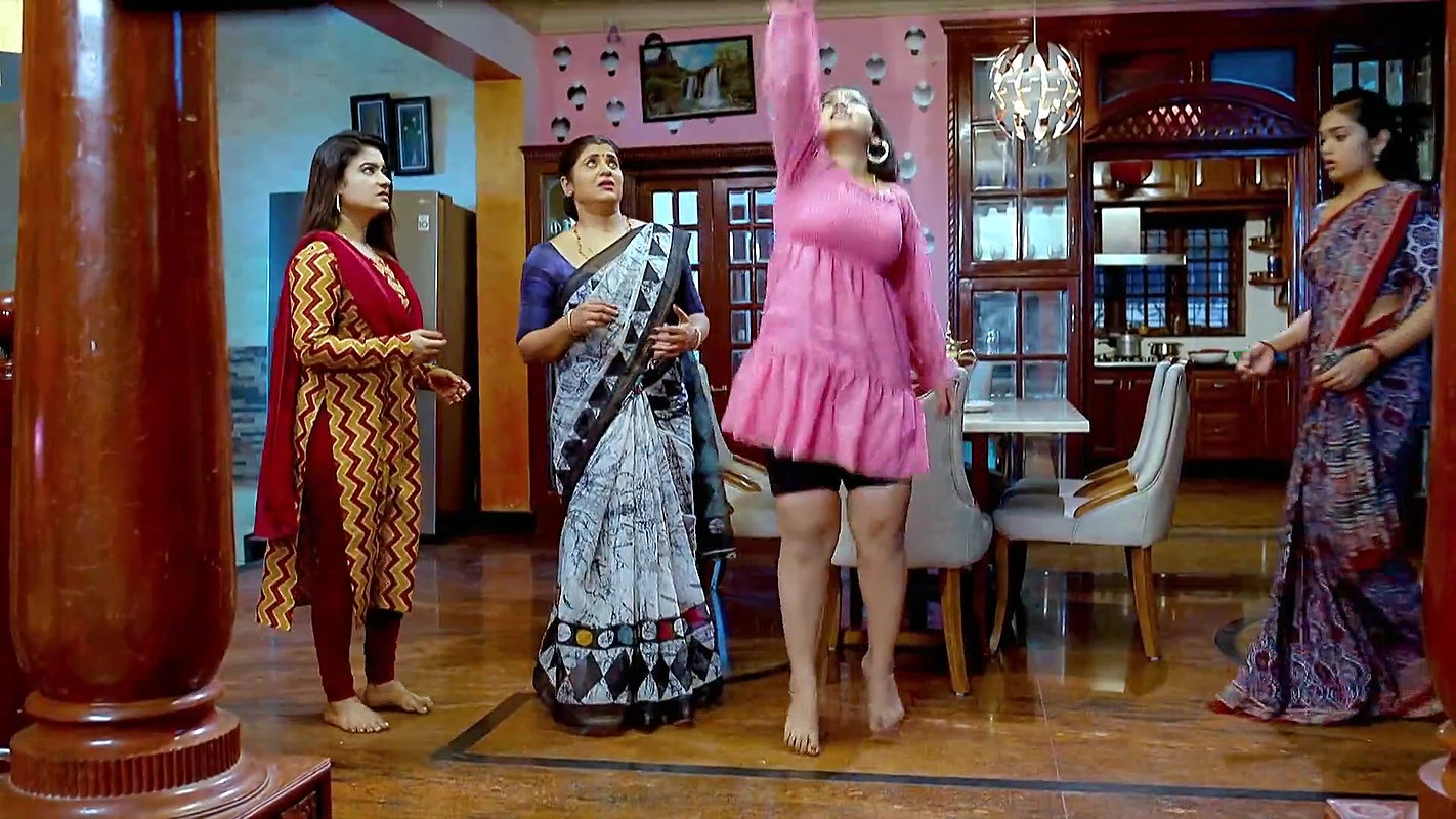 Sreekutty_Chempaneer_Poovu_Episode_336