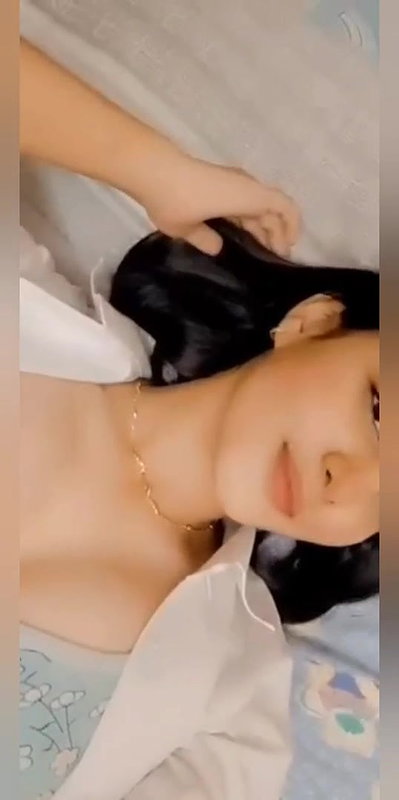 Hot sexy babe showing her boobs