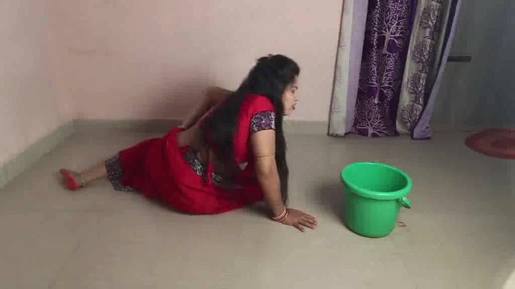 Sona Bhabi Met aCcident and Fucked by Devar 2