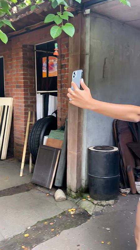 DUSKY BABE SANNVI KANNAN NIPPLE POKIE TEMPTING LOOKS 2