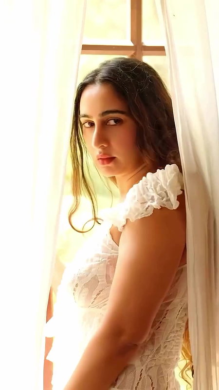 MEGHA DELICIOUS STUNNING BABE TEMPTING SEDUCTIVE LOOKS 2