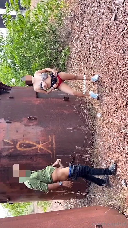 Indian couple Monika Arpit dare at stranger and fucking outside 2