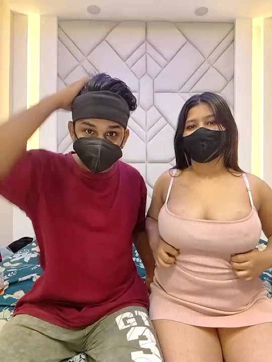 Sona with BF Ladki to Bohot Mast hai, Gaand Maar Maar ke Pasina nikal denge iska. 2