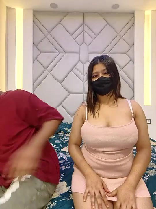 Sona with BF Ladki to Bohot Mast hai, Gaand Maar Maar ke Pasina nikal denge iska. 2