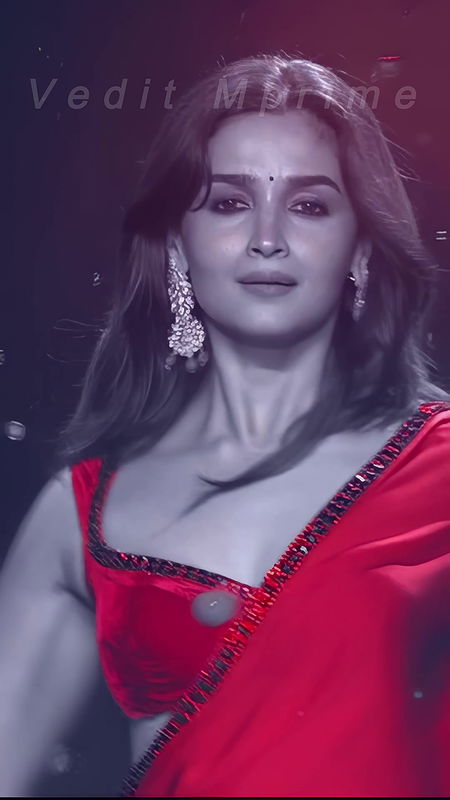 Alia Bhatt horny erotic cleavage armpit show ass shaking hottest Vertical UHD Video2