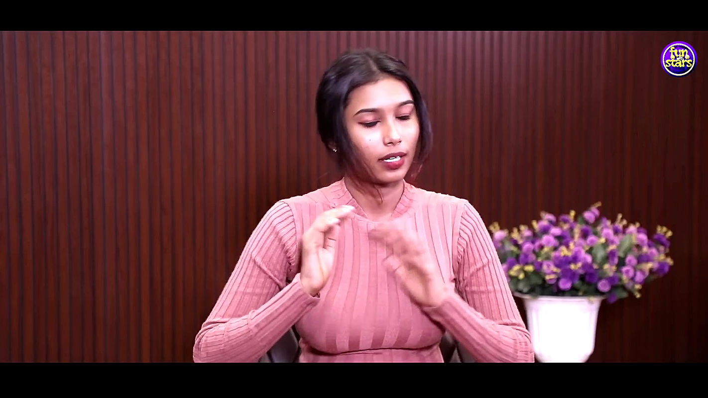 Anchor Aswathi huge boobs in tight dress 2
