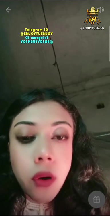Cute Leena Boobs Out on 121 Live With Face2