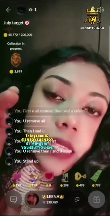 Cute Leena Boobs Out on 121 Live With Face2