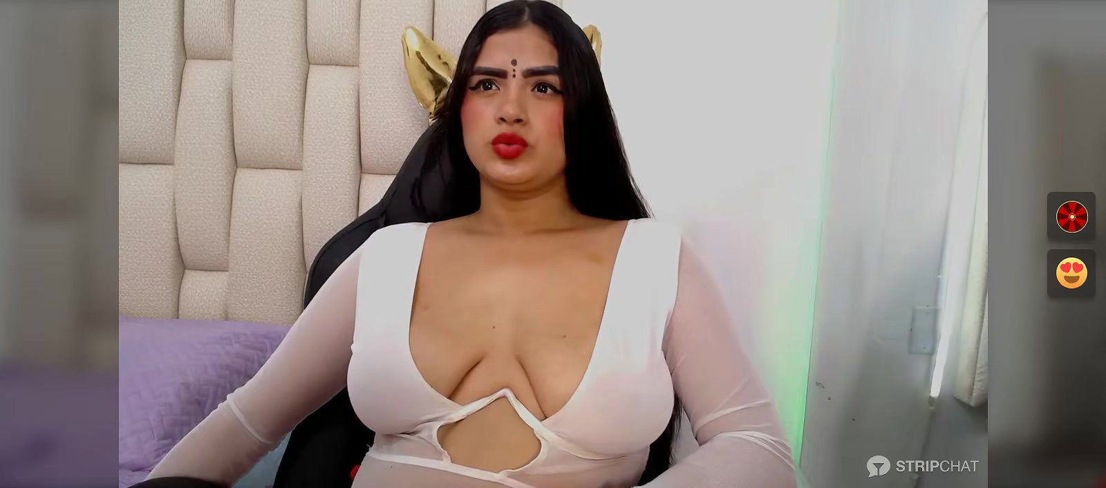 Sexy Bhabhi in See through blouse Exposing Boobs2