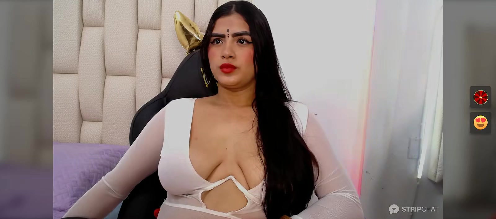 Sexy Bhabhi in See through blouse Exposing Boobs2
