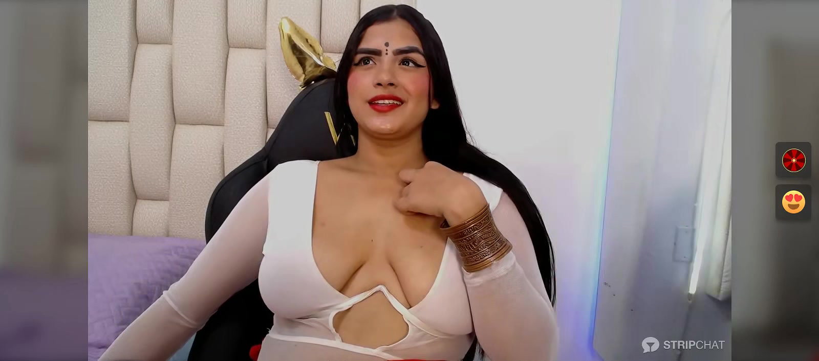Sexy Bhabhi in See through blouse Exposing Boobs2
