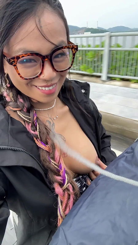 HOTTIE EXPOSE ON BIKE TAXI RIDE WILD AND SLUTTY UUFF2