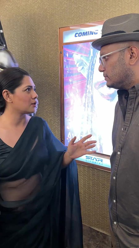 Bengali actress big deep navel hole in black transparent saree2