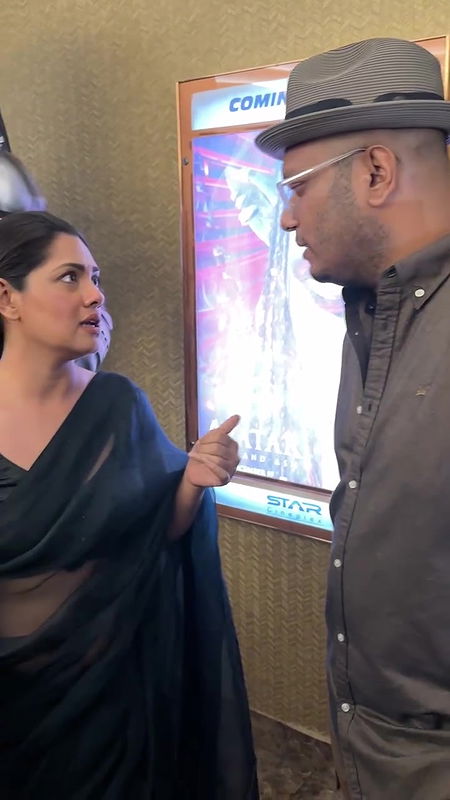 Bengali actress big deep navel hole in black transparent saree2