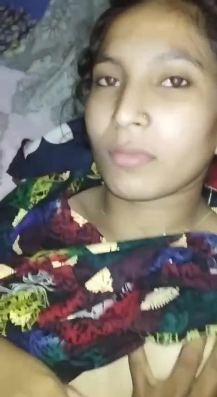 Beautiful Shy Desi Girlfriend Fucking With Lover2