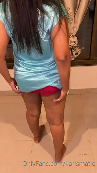 Indian best MILF Karishma Blue Nighty Nude Tease OF Content 2