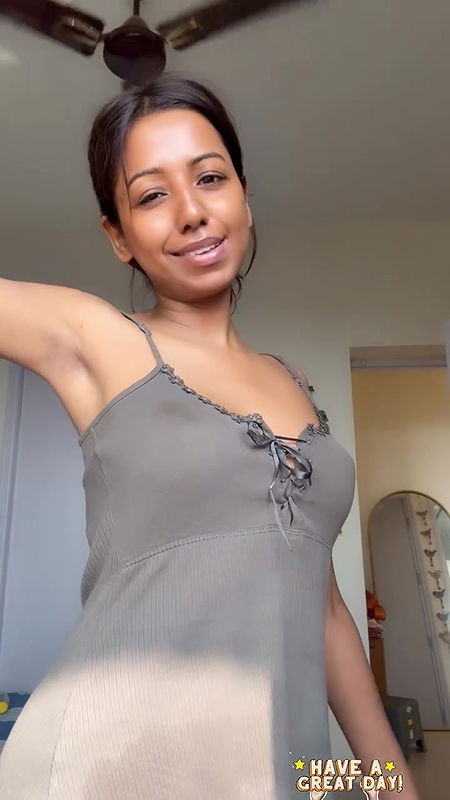 RITU DUSKY DIVA SHOWING HER AMPLE CLEAVAGE UUFFF 2