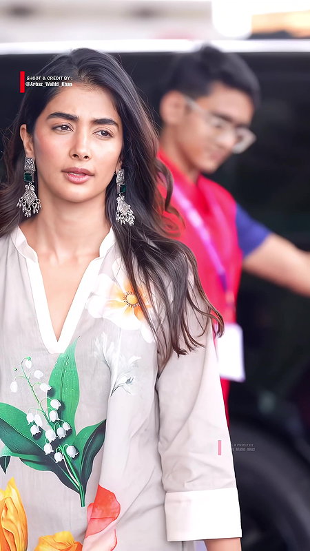 POOJA HEGDE DUSKY SEXY CURVES FLAWLESS UUFFF HQ VIDEO2