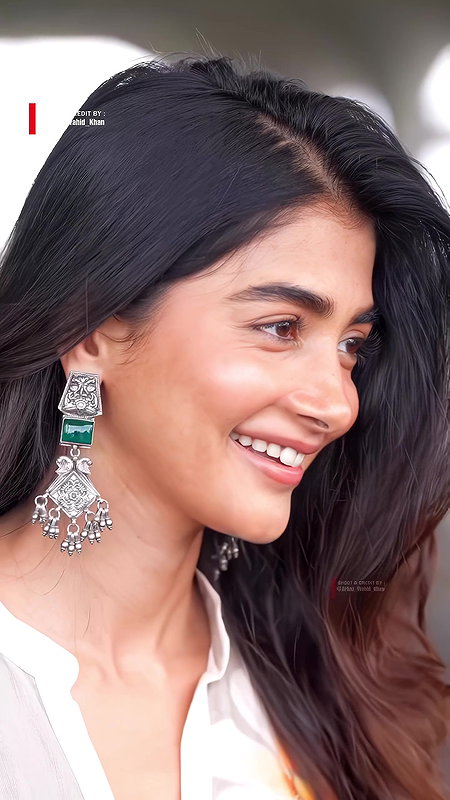 POOJA HEGDE DUSKY SEXY CURVES FLAWLESS UUFFF HQ VIDEO2