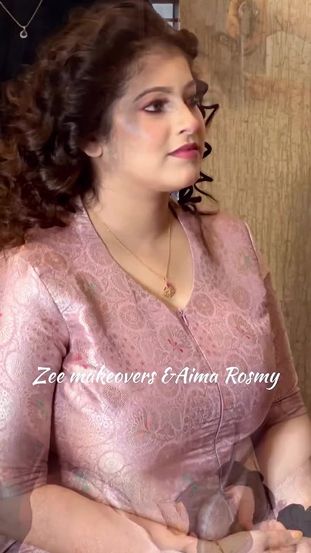 aimy rosmy hige breasts in tight pink dress2