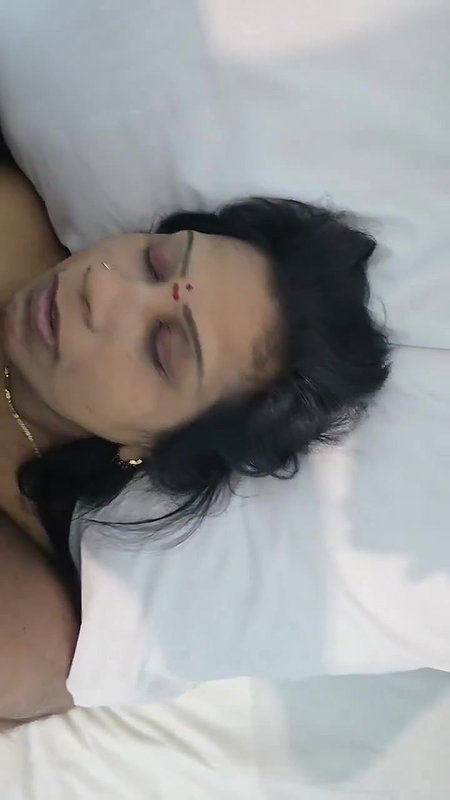 Bhabhi Takes in mouth2