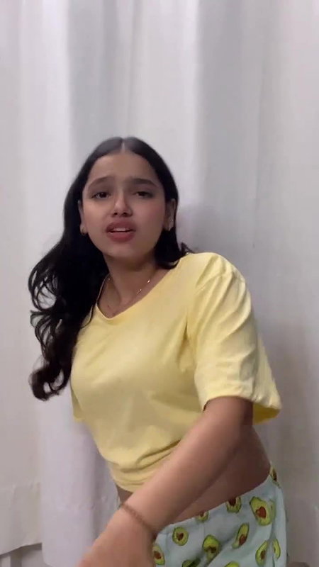 cute girl sexy navel in yellow tshirt2