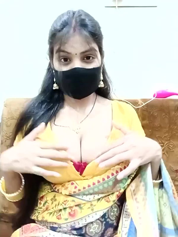 Hot jasika boobs show2