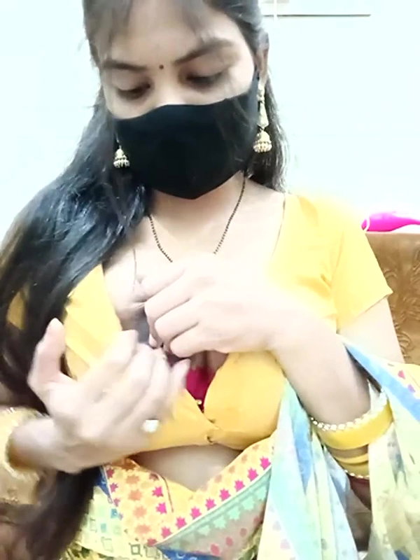 Hot jasika boobs show2