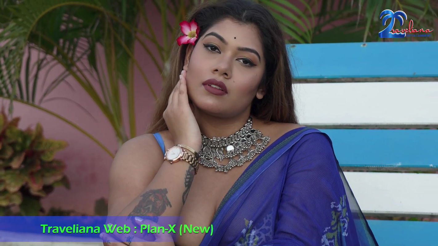 Horny aradhya huge wet cleavage show sensual photoshoot2