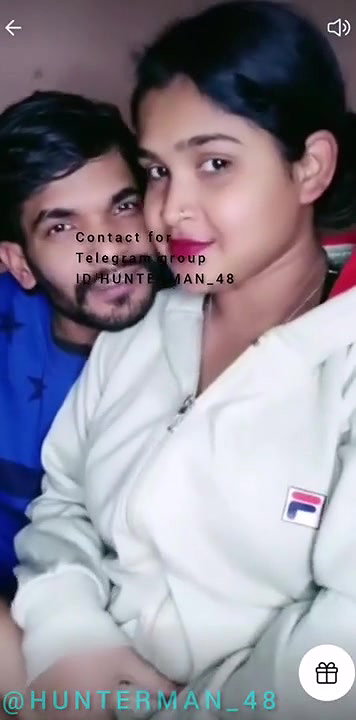 New Moon Aka Simran Cpl Tango Show3